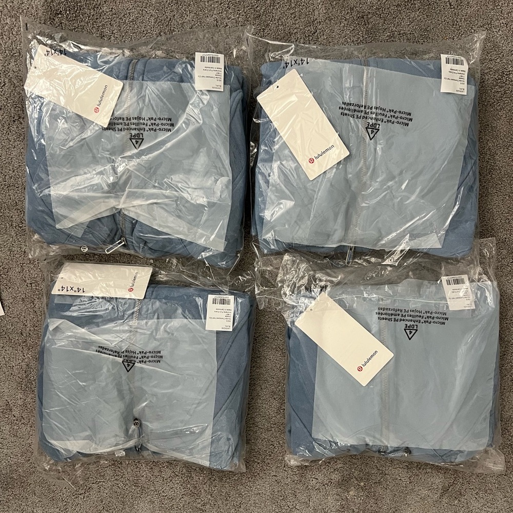 (4) Lululemon XS/S Blue Willow Scuba Oversized Half-Zip Hoodie